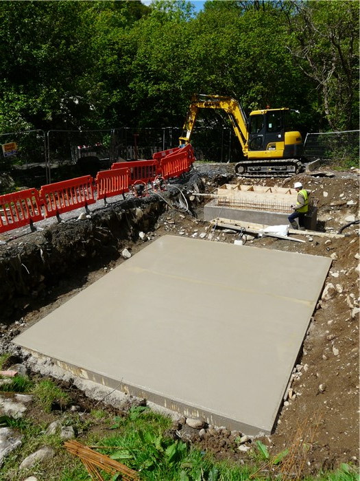Slab for the substation underfloor is cast 29 May 2015