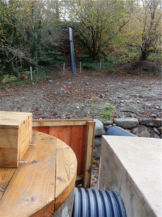 After pressure testing the pipeline on 26-27 October, the joints are buried and the area behind the turbine house reinstated 29 October 2015 After pressure testing the pipeline on 26-27 October, the joints are buried and the area behind the turbine house reinstated 29 October 2015