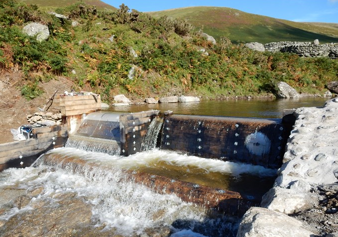 The diversion pipes are capped and the weir is flooded 15 Sept 2015 The diversion pipes are capped and the weir is flooded 15 Sept 2015